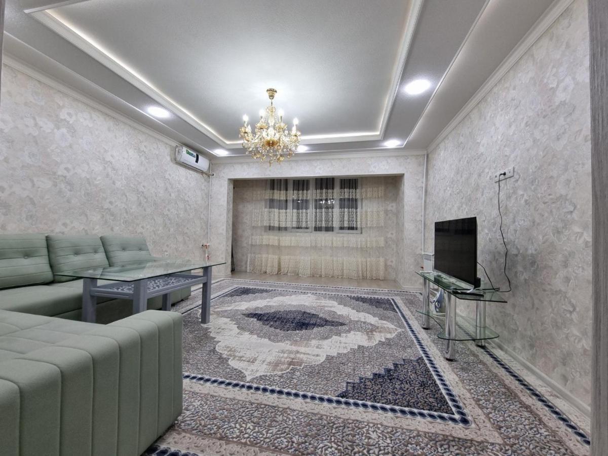 Apartment “Novza” ทาชเคนต์ ภายนอก รูปภาพ